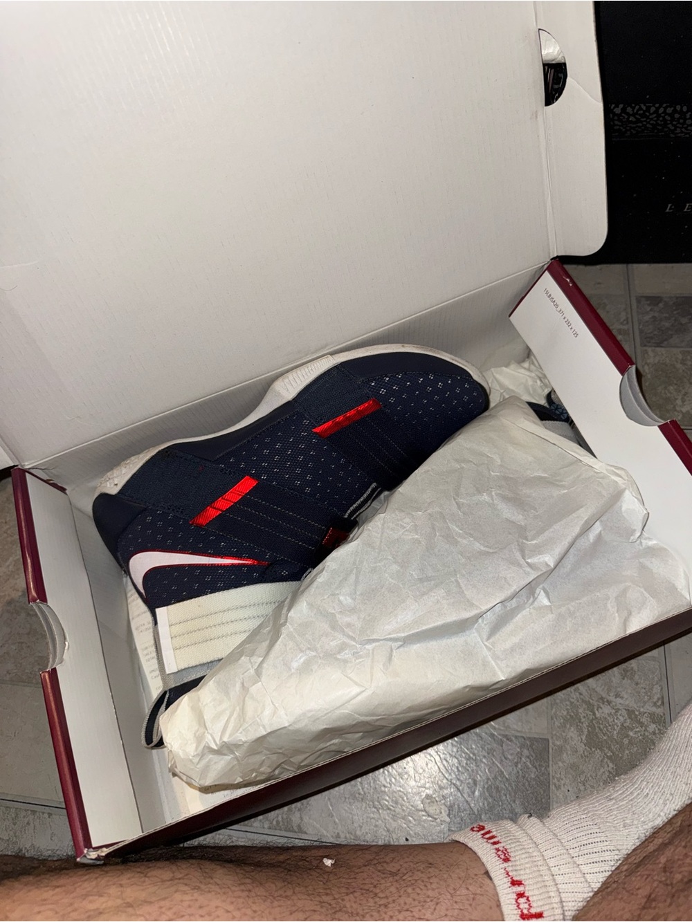 Nike Men's Navy Athletic Sneakers with Red Accents